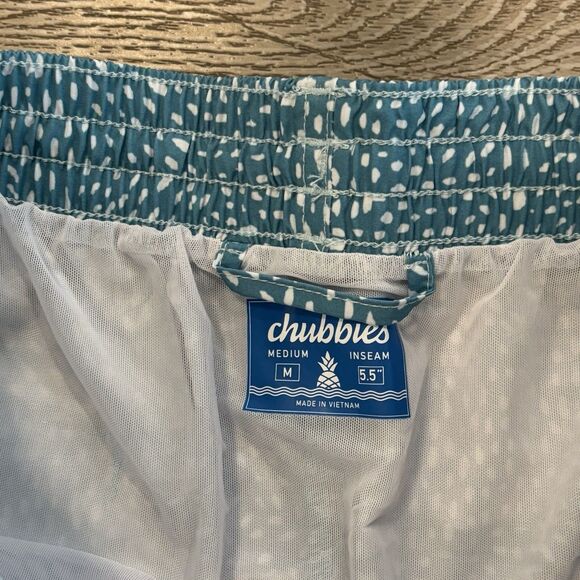 Chubbies The Whale Sharks Mens Medium 5.5" Swim Trunks Shorts Colorful Beach - Picture 3 of 4